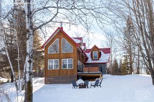 waterfront cottage rentals Saint-Claude, Estrie/Cantons-de-l'est