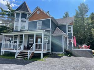 chalet a louer | Chalet Magog face au Lac Magog