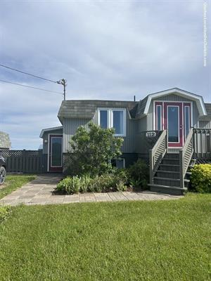 waterfront cottage rentals L'Étang-du-Nord, Îles-de-la-Madeleine