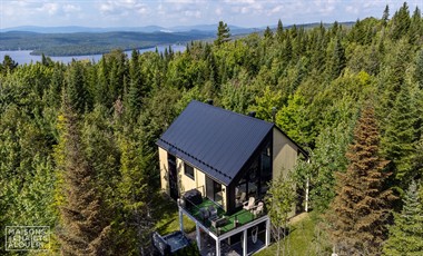 ski cottage rentals at the base of a mountain Adstock, Chaudière Appalaches