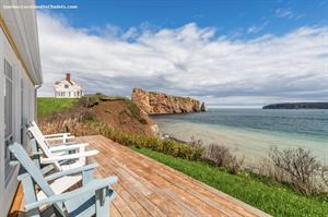 waterfront cottage rentals Percé, Gaspésie