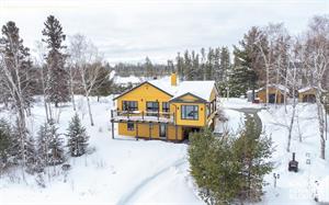 waterfront cottage rentals L'Ascension-de-Notre-Seigneur, Saguenay-Lac-St-Jean