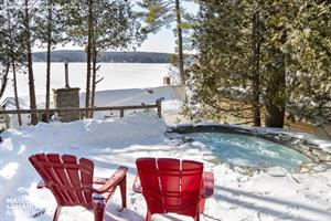 waterfront cottage rentals Austin, Estrie/Cantons-de-l'est