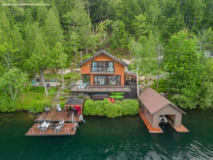 waterfront cottage rentals Shawinigan , Mauricie