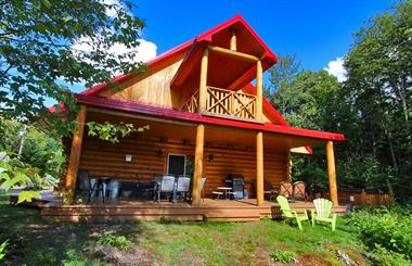 waterfront cottage rentals Sainte-Christine d'Auvergne, Québec