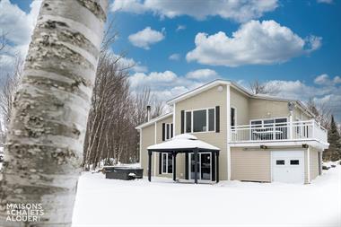 chalets à rabais dernière minute Stratford, Estrie/Cantons-de-l'est