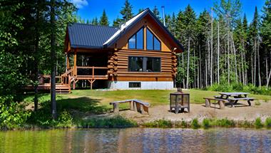 waterfront cottage rentals Sainte-Christine d'Auvergne, Québec